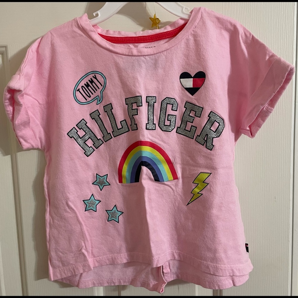 Tommy Hilfiger Girls Pink Graphic Top Size S/P (7)